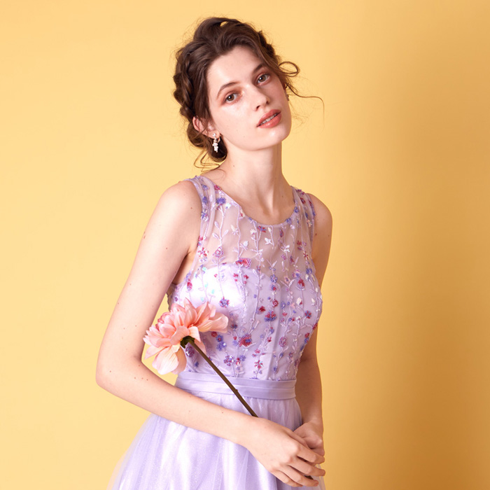 フリーサイズでサイズ感も安心なロングドレス